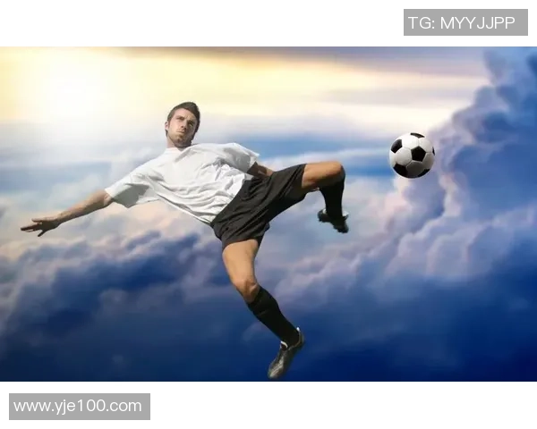 描绘我心中最崇拜的足球明星的精彩瞬间与独特魅力